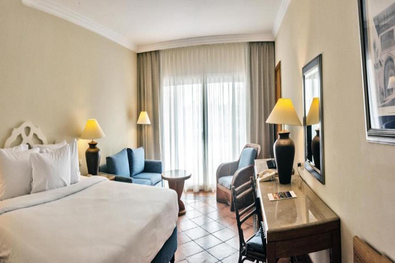 Jaz Sharm Dreams Hotel ภายนอก รูปภาพ A room at the hotel
